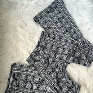 windsor Printed flare leg Black & White leggings